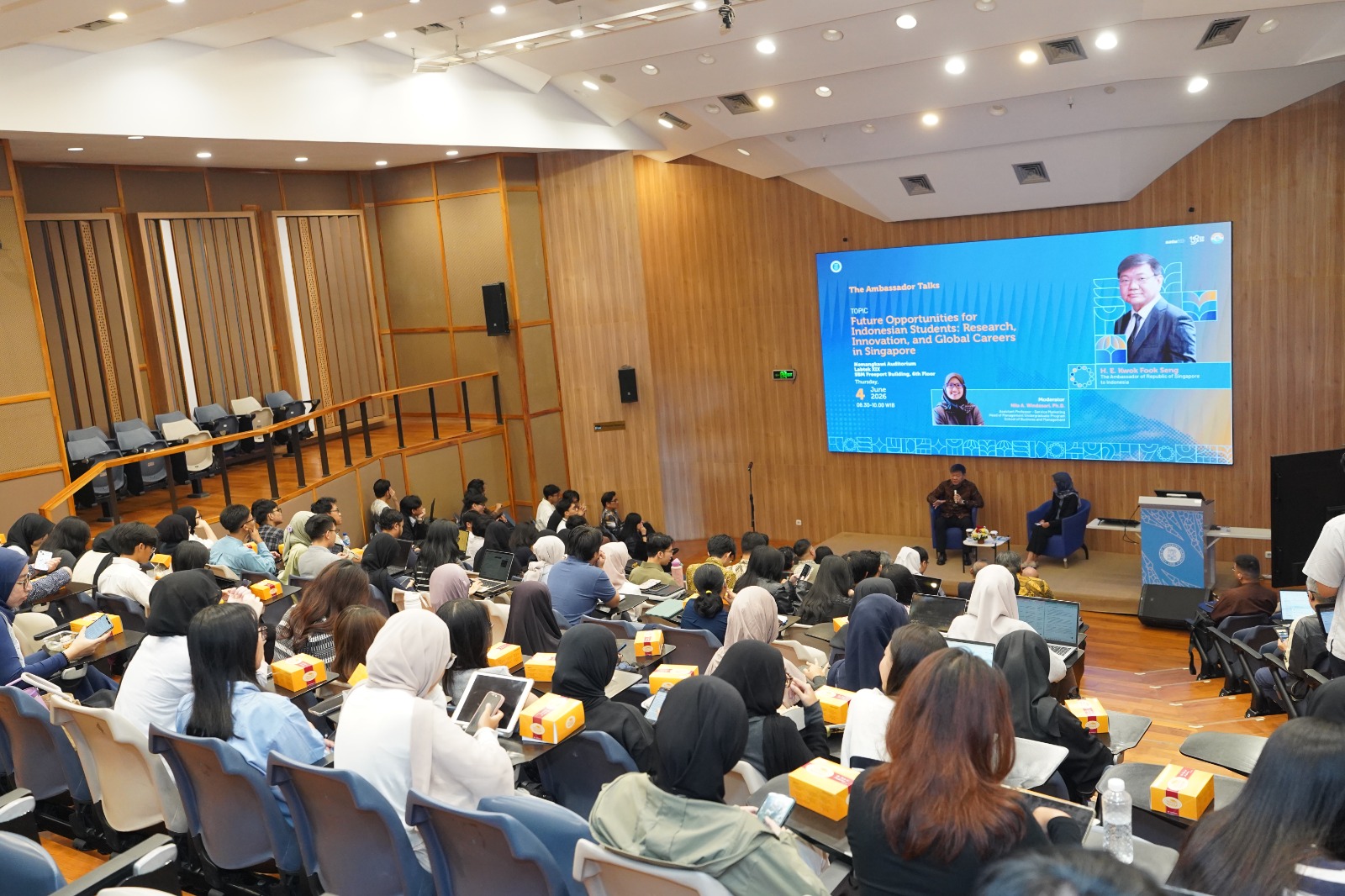 duta-besar-singapura-berbagi-wawasan-tentang-talenta-global