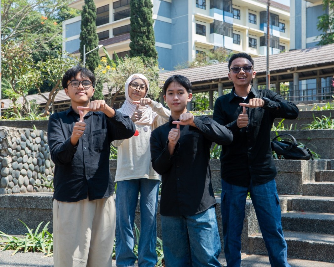 dari-wakatobi-ke-itb-zahra-kirana-bersama-para-mahasiswa-baru-mengawali-perjalanan-meraih-mimpi