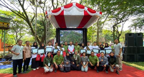 usung-inovasi-pengelolaan-sampah-3ah-mahasiswa-tpb-sappk-itb-2024-raih-juara-1-duta-lingkungan-kabupaten-jombang