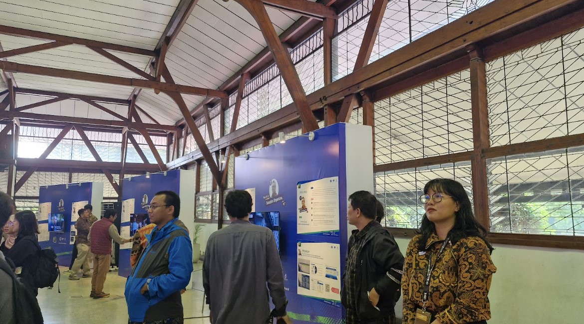 pameran-ekspose-publik-10-bakal-calon-rektor-itb-momen-untuk-para-civitas-akademika-itb-mengenal-lebih-dalam-bakal-calon-rektor